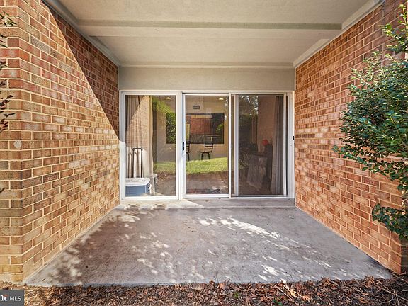 3rd image of 8001 Chanute Pl APT 3