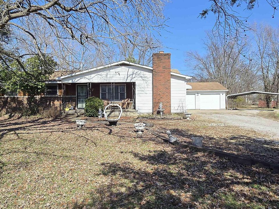 1st image of 524 Beggs St