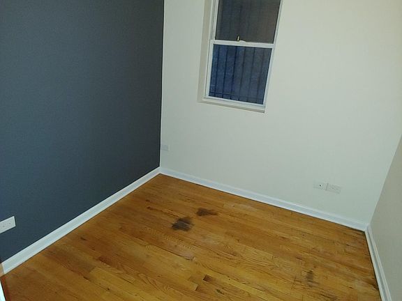 5th image of 3450 W Diversey Ave #1R