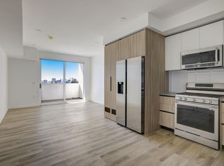 Fairfax Apartments, Los Angeles, CA 90046