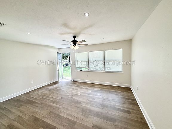 5th image of 5561 Lido St