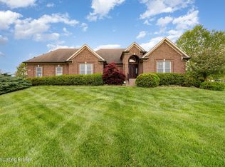 124 Brianna Ct, Fisherville, KY 40023