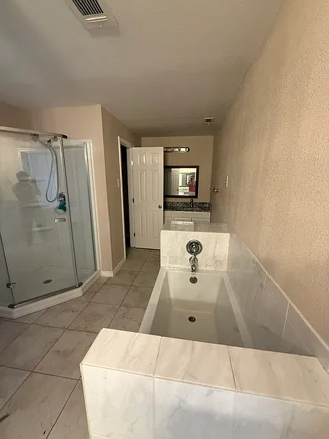 4 bed, 2788 sqft, $2,900 — Photo 4