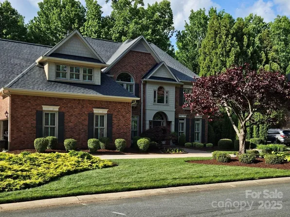 16117 Bridgehampton Club Dr, Charlotte, NC 28277