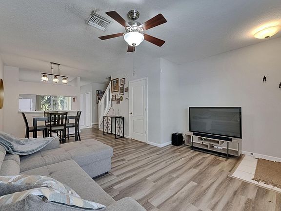 4th image of 2362 Lake Woodberry Cir