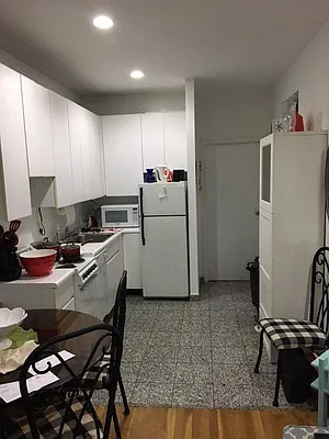 Rented by ELK Investors | media 25