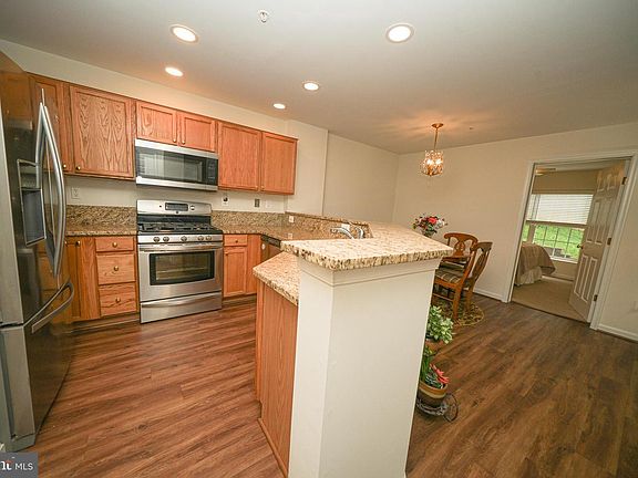 5th image of 18821 Sparkling Water Dr APT T-2