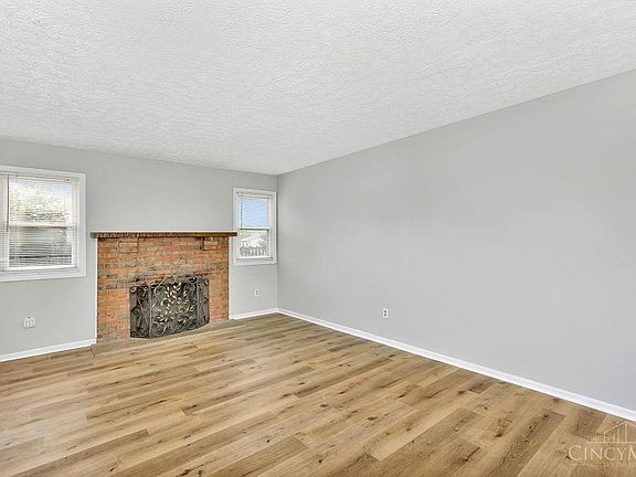 5th image of 802 3rd St