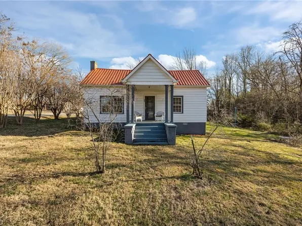 801 Whitsett Ave, Gibsonville, NC 27249