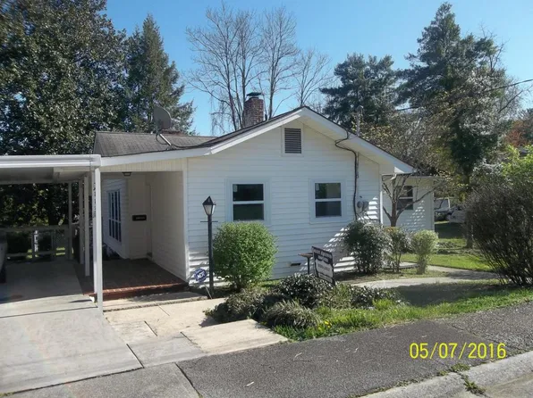 113 W Newkirk Ln, Oak Ridge, TN 37830