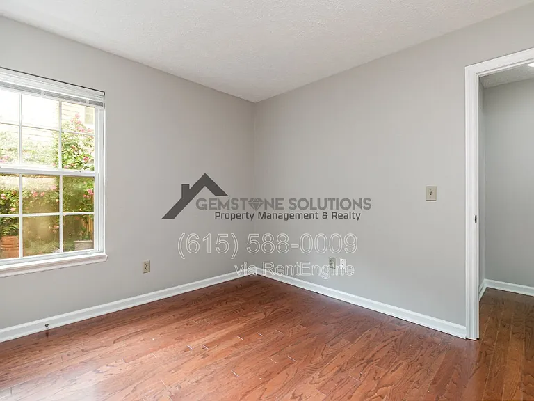 108 Meridian Ct — Photo 19