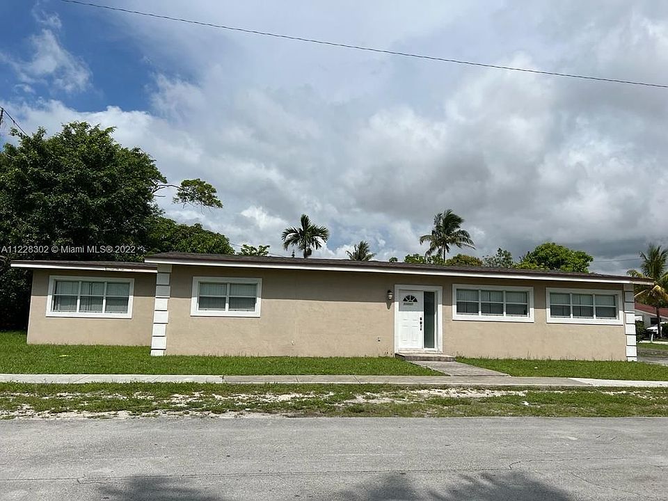 1st image of 17450 NE 3rd Ave #0