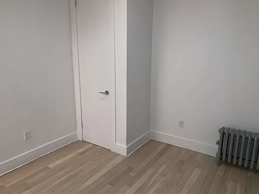 Rented by Premier One Realty LLC | media 15