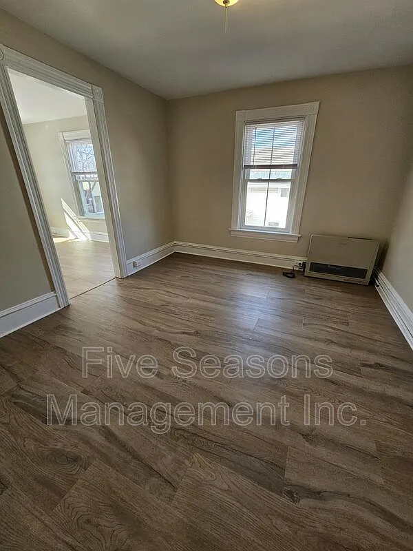 1 bed, 1.0 bath, 500 sqft, $1,500 — Photo 3