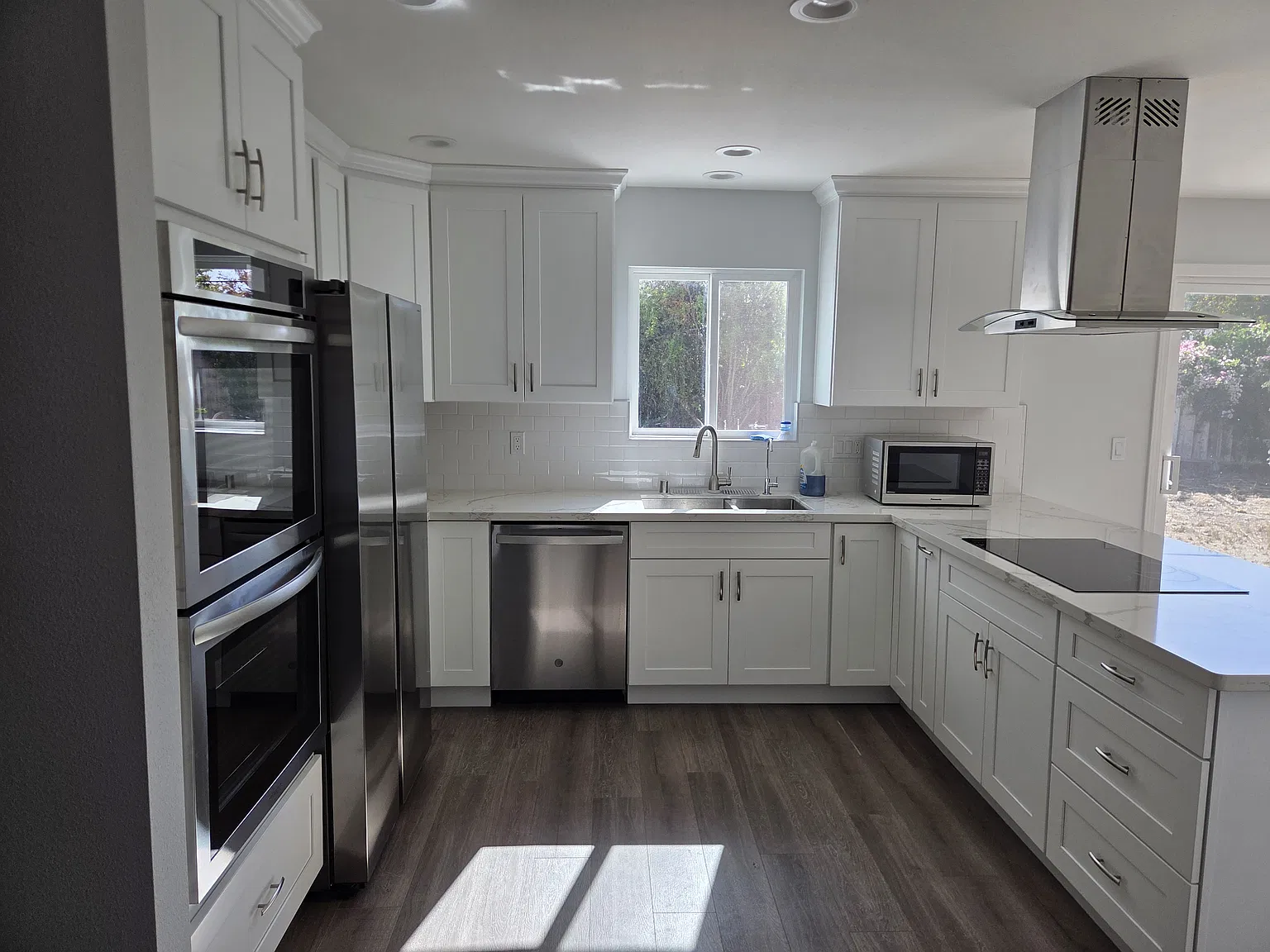 4 bed, 1569 sqft, $4,900 — Photo 4