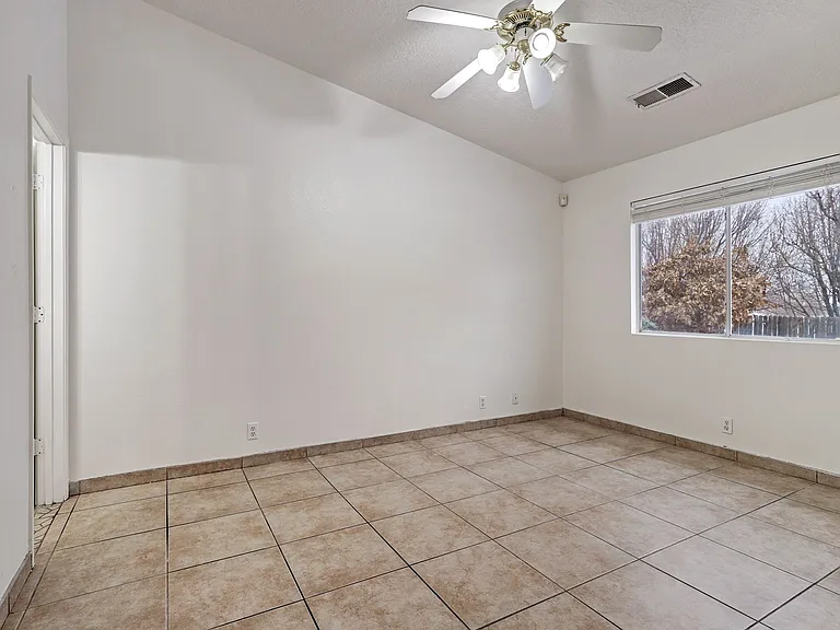 1312 Quartz Dr SW — Photo 7
