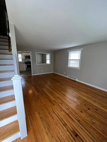 37 Cloran St Photo 1