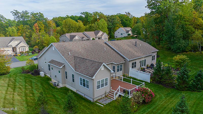 2nd image of 104 Sheldon Drive