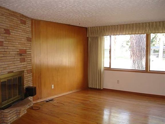 3rd image of 13208 E Saltese Ave