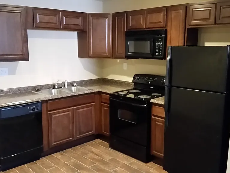 Updated Littleton Apartment with Amenities! Sapphire Place — Photo 16