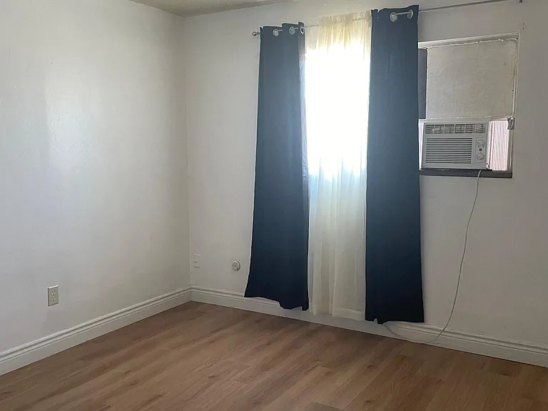 1012 Wilson Ave #A — Photo 7