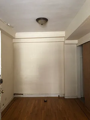 Rented by Century 21 Metropolitan | media 18