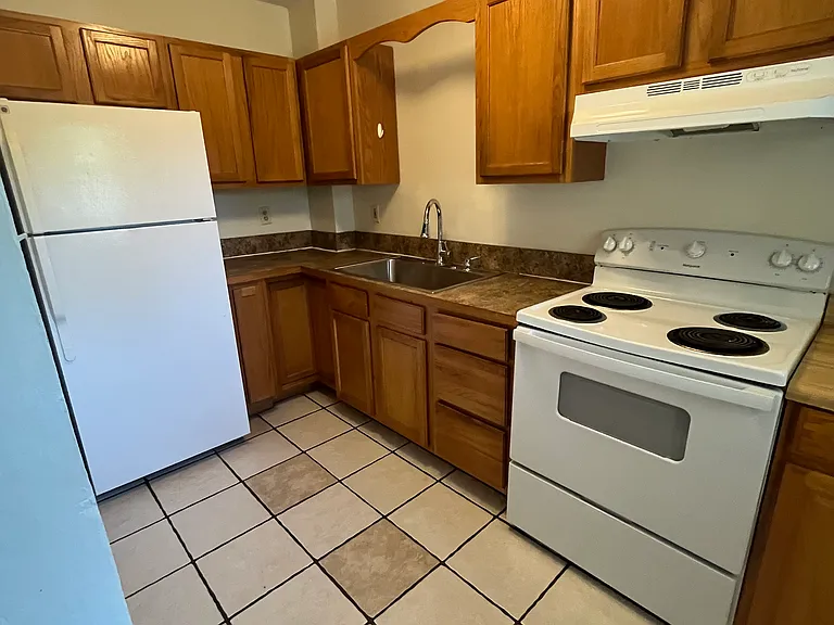 3915 Longview Ln #3921 — Photo 12