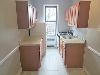 Rented by Zuz Realty