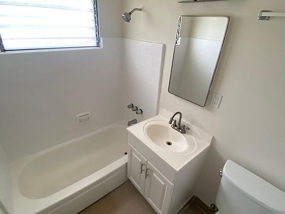 5th image of 12711 Pacific Ave APT 6