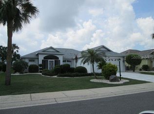 308 Caloosa Woods Ln, Sun City Center, FL 33573