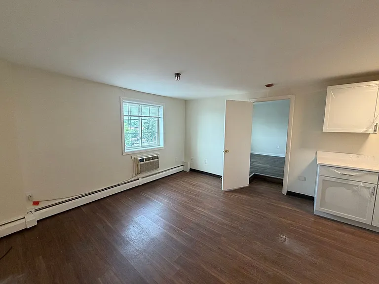 261 Pine St #41 — Photo 4