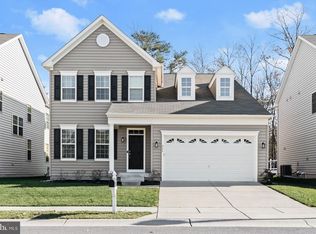 266 Saltgrass Dr, Glen Burnie, MD 21060