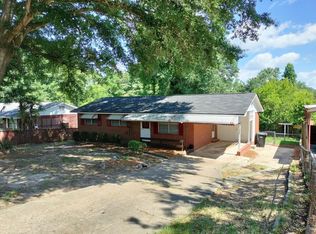 1335 Rosewood Dr, Columbus, GA 31907