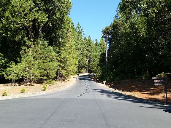 2nd image of 5 Acres Rolling Wood Ct