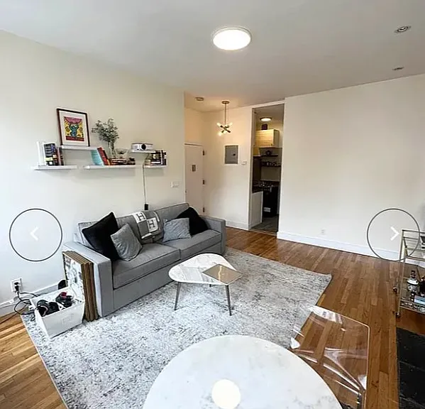 104 Perry St #3A — Photo 2