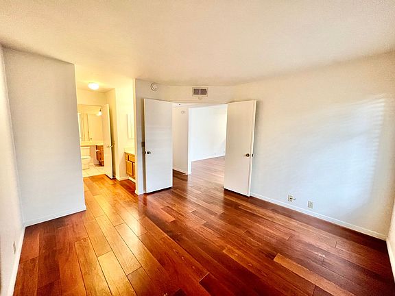 5th image of 7315 Calle Cristobal Unit 135