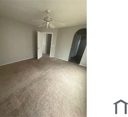 4th image of 5345 La Quinta Hills St