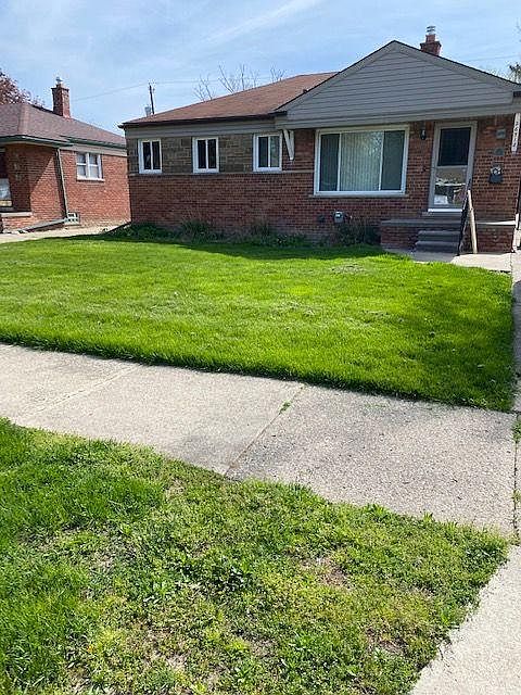 1st image of 26512 Grant St