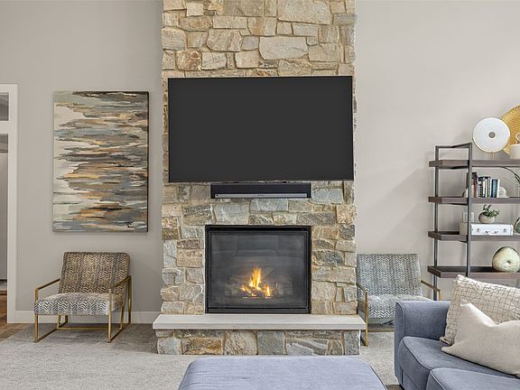 5th image of 3003 Cedar River Ct NE