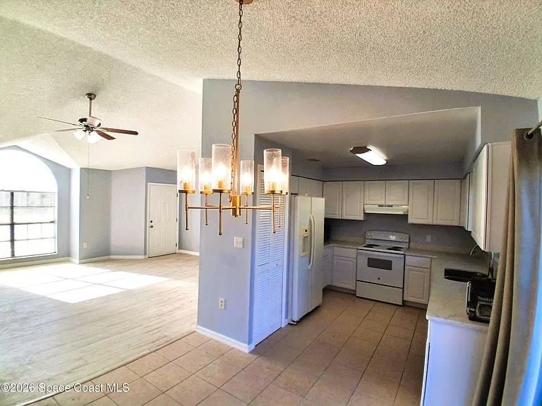 426 Jupiter Blvd NW — Photo 4