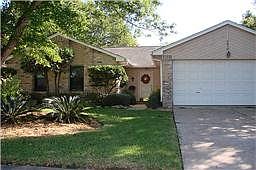 1st image of 2418 Broken Elm Dr