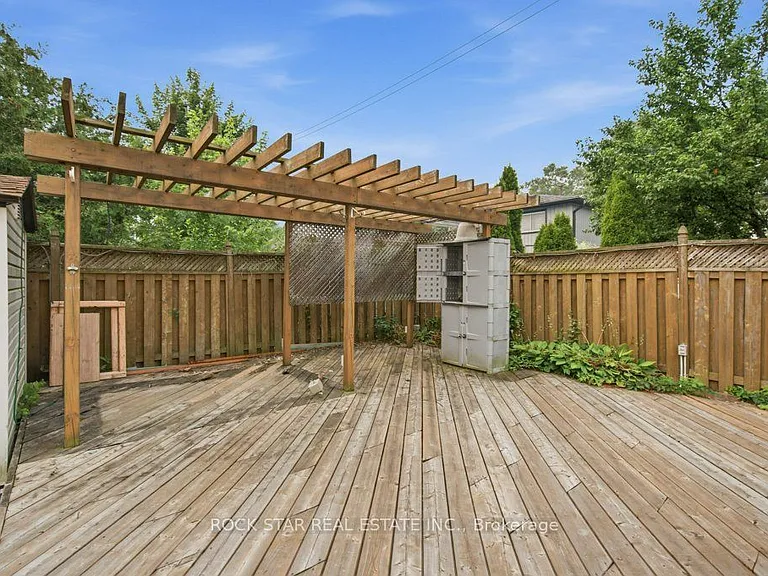 442 Greenhill Ave — Photo 24