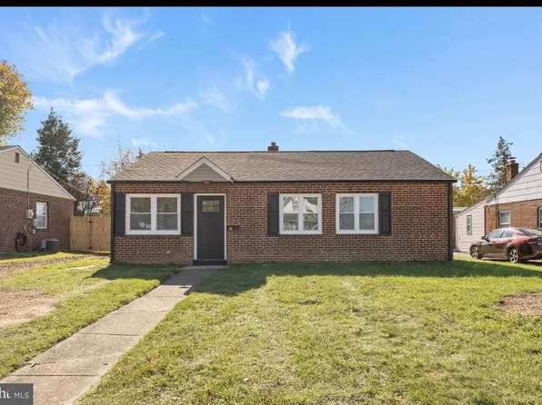 215 Sykes Rd, New Castle, DE 19720