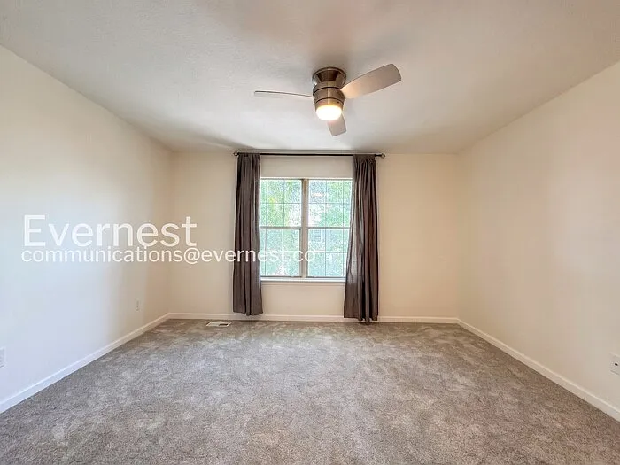 2701 E Nichols Cir — Photo 12