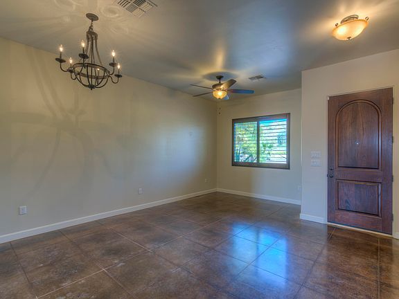 3rd image of 2617 E Capitan Dreyfus Ave