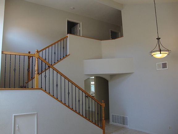 2nd image of 36173 Vence Dr