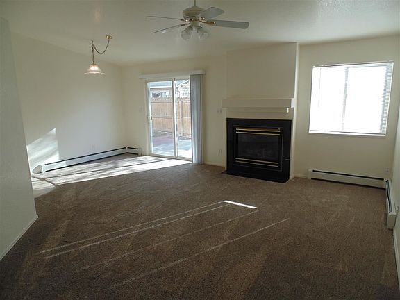3rd image of 3127 Sharptail St