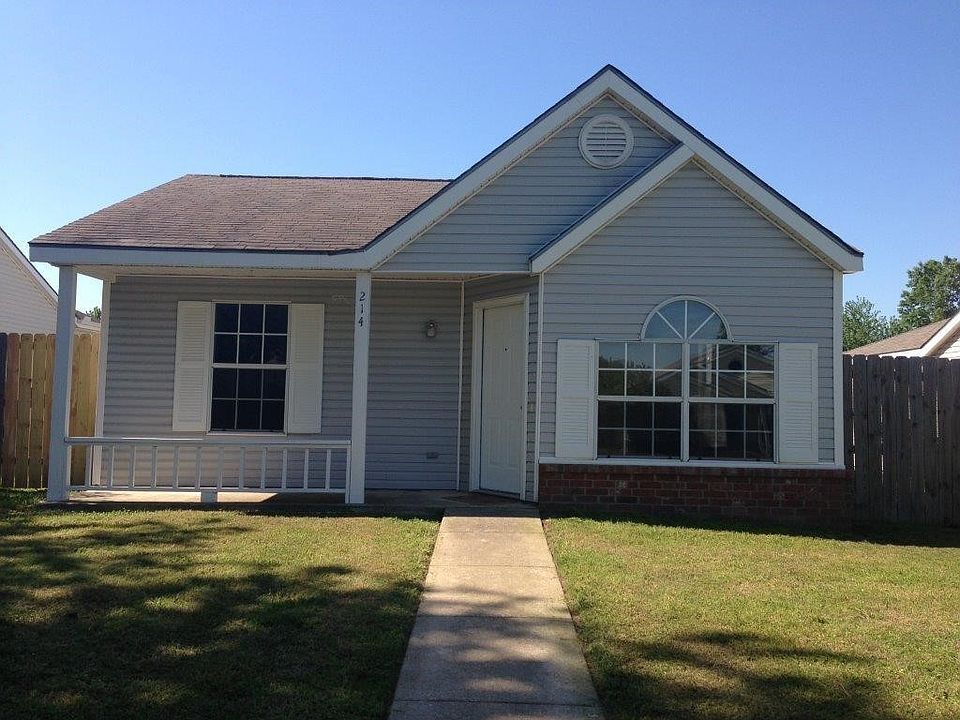 1st image of 214 SE 16th St
