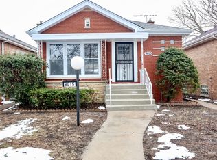 9015 S Dante Ave, Chicago, IL