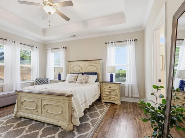 804 Copper Beech Ln, Wake Forest, NC 27587